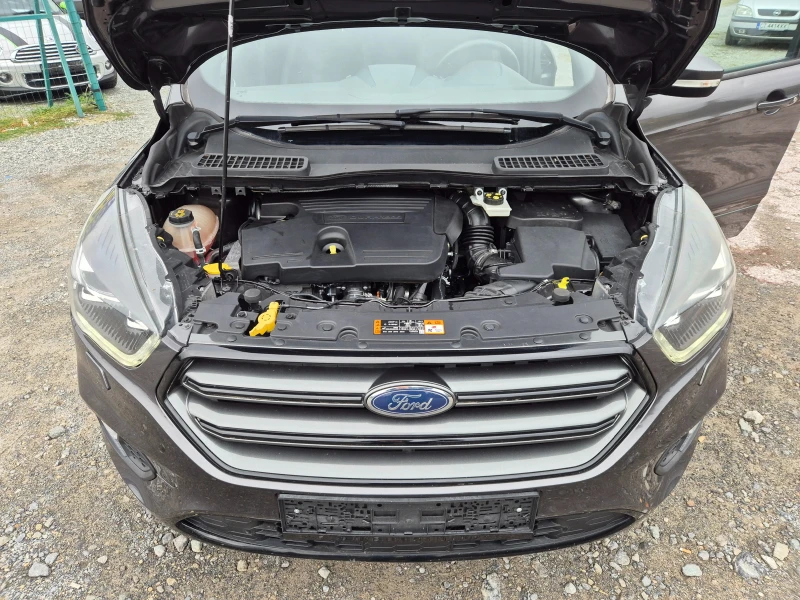 Ford Kuga 2.0D ST-Line, снимка 15 - Автомобили и джипове - 52098119