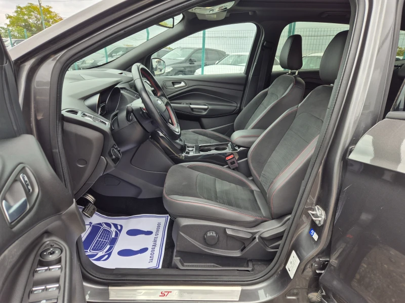 Ford Kuga 2.0D ST-Line, снимка 13 - Автомобили и джипове - 52098119