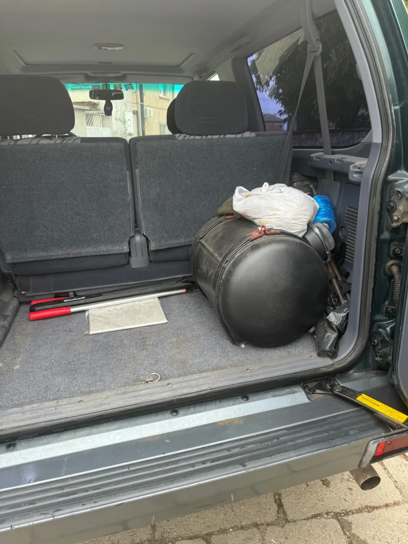 Toyota Land cruiser Джип, снимка 7 - Автомобили и джипове - 52356613