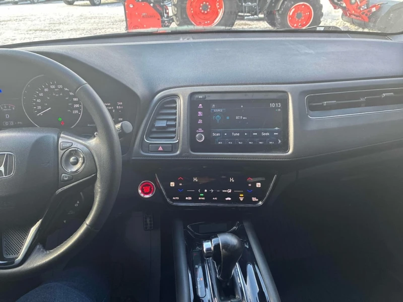 Honda Hr-v * Sport * CARFAX * БЕЗ ПЪРВОНАЧАЛНА ВНОСКА, снимка 9 - Автомобили и джипове - 53421858