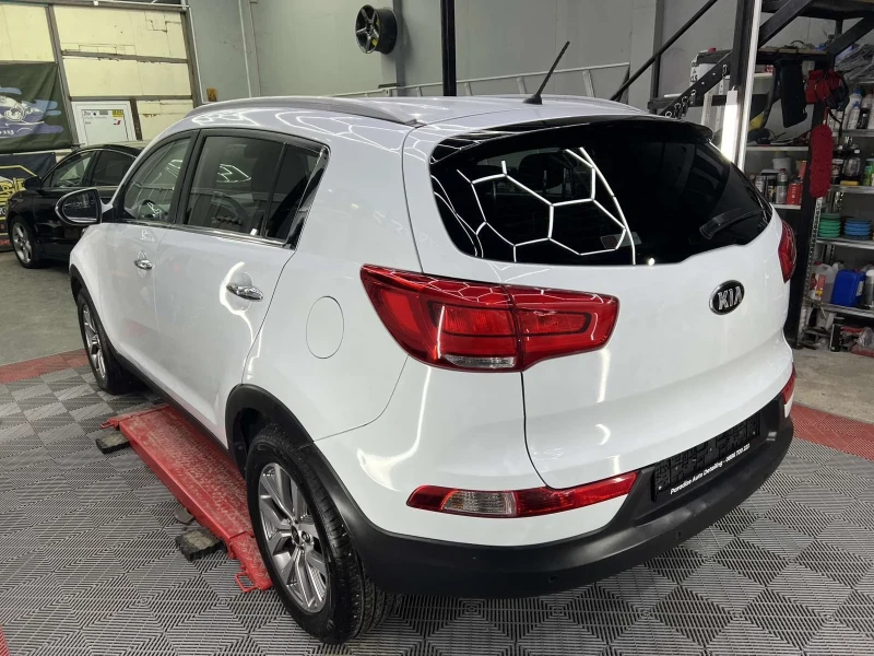Kia Sportage 1.6 газ/бензин БРЦ, снимка 6 - Автомобили и джипове - 53566664
