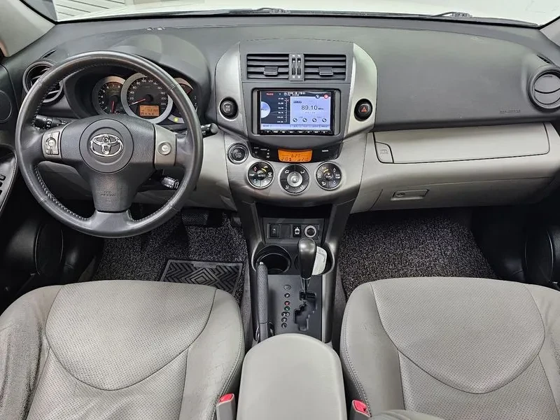Toyota Rav4 2.5 4Wd 3Rd Generation, снимка 7 - Автомобили и джипове - 55069659