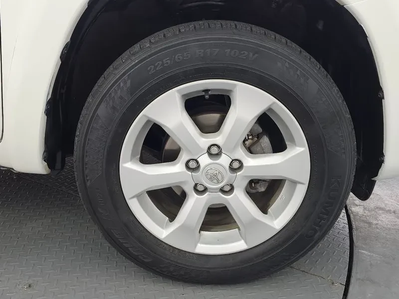 Toyota Rav4 2.5 4Wd 3Rd Generation, снимка 5 - Автомобили и джипове - 55069659