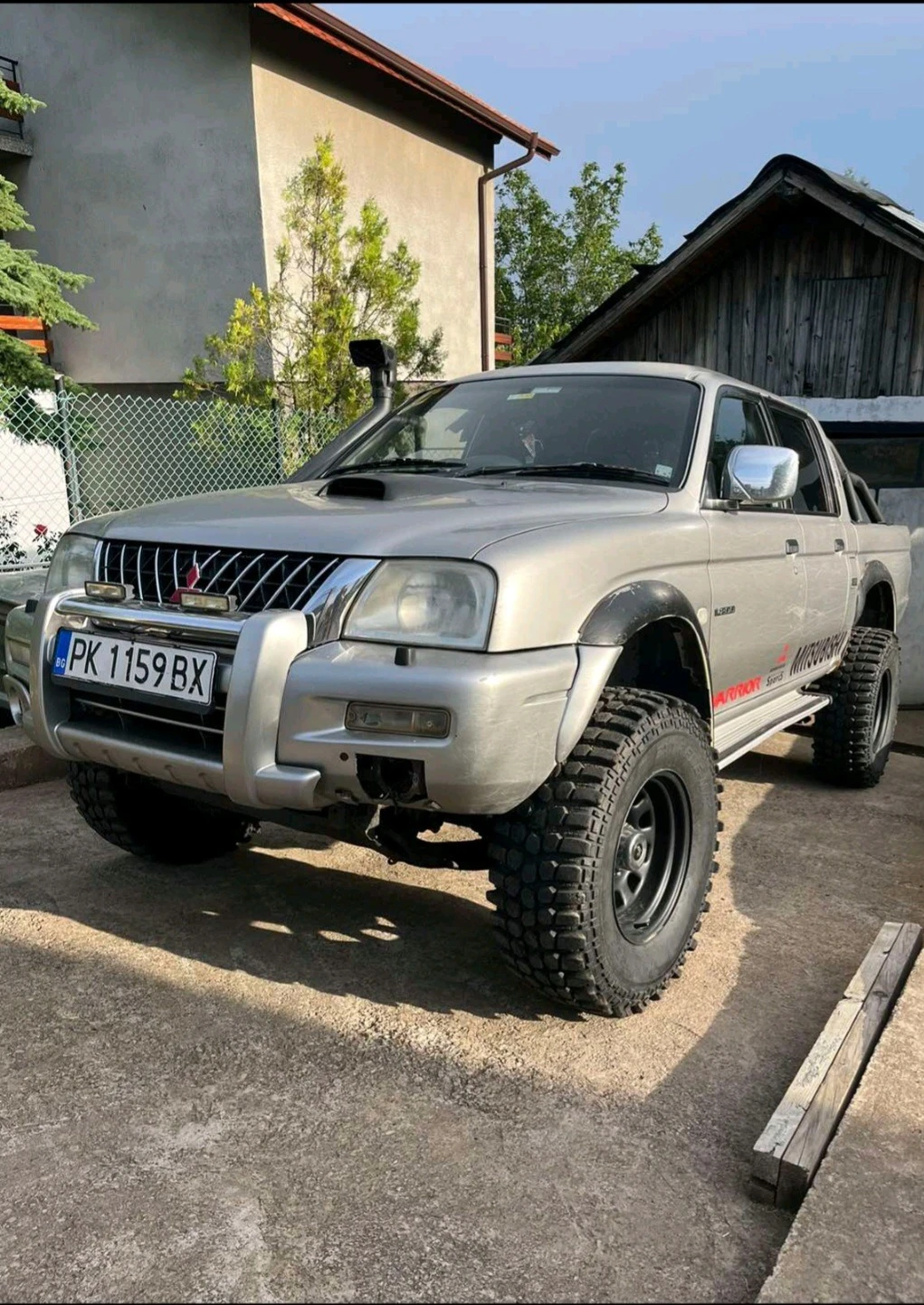 Mitsubishi L200 2.5TDI - изображение 2