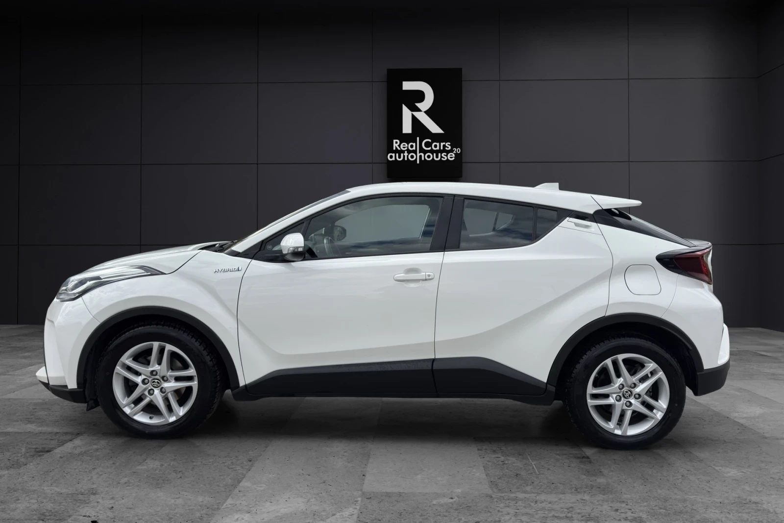 Toyota C-HR 1.8 Hybrid*  - изображение 7