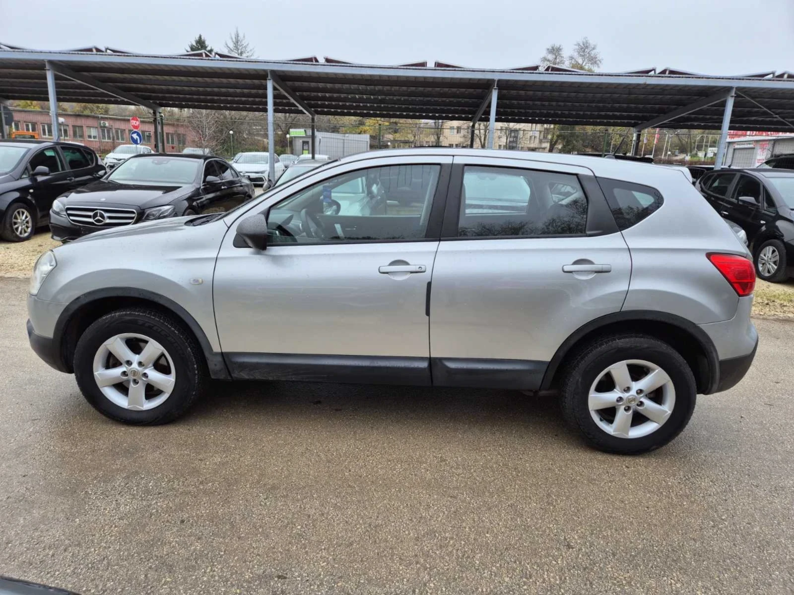 Nissan Qashqai 2.0Dci 150к.с 4x4 6 скорости  - изображение 7