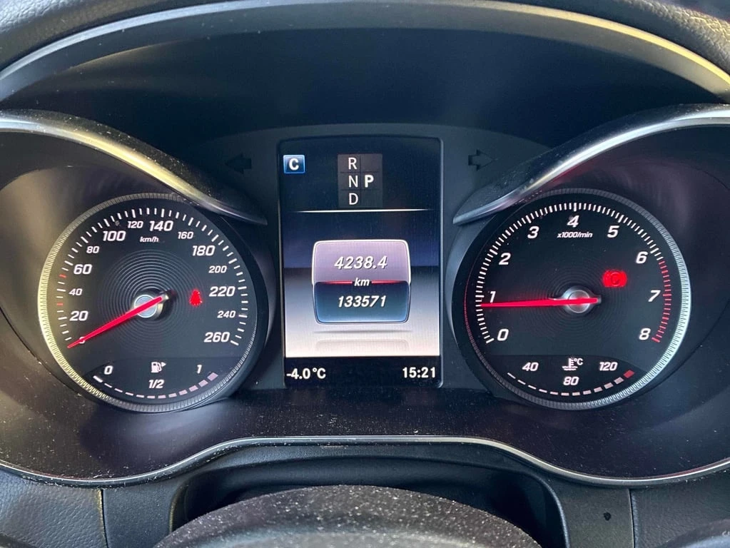 Mercedes-Benz GLC 300 * CARFAX * БЕЗ ПЪРВОНАЧАЛНА ВНОСКА - изображение 8