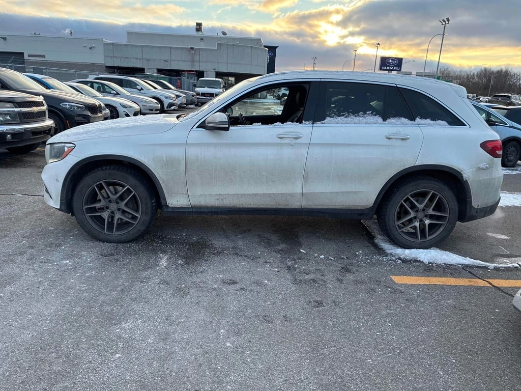 Mercedes-Benz GLC 300 * CARFAX * БЕЗ ПЪРВОНАЧАЛНА ВНОСКА - изображение 2