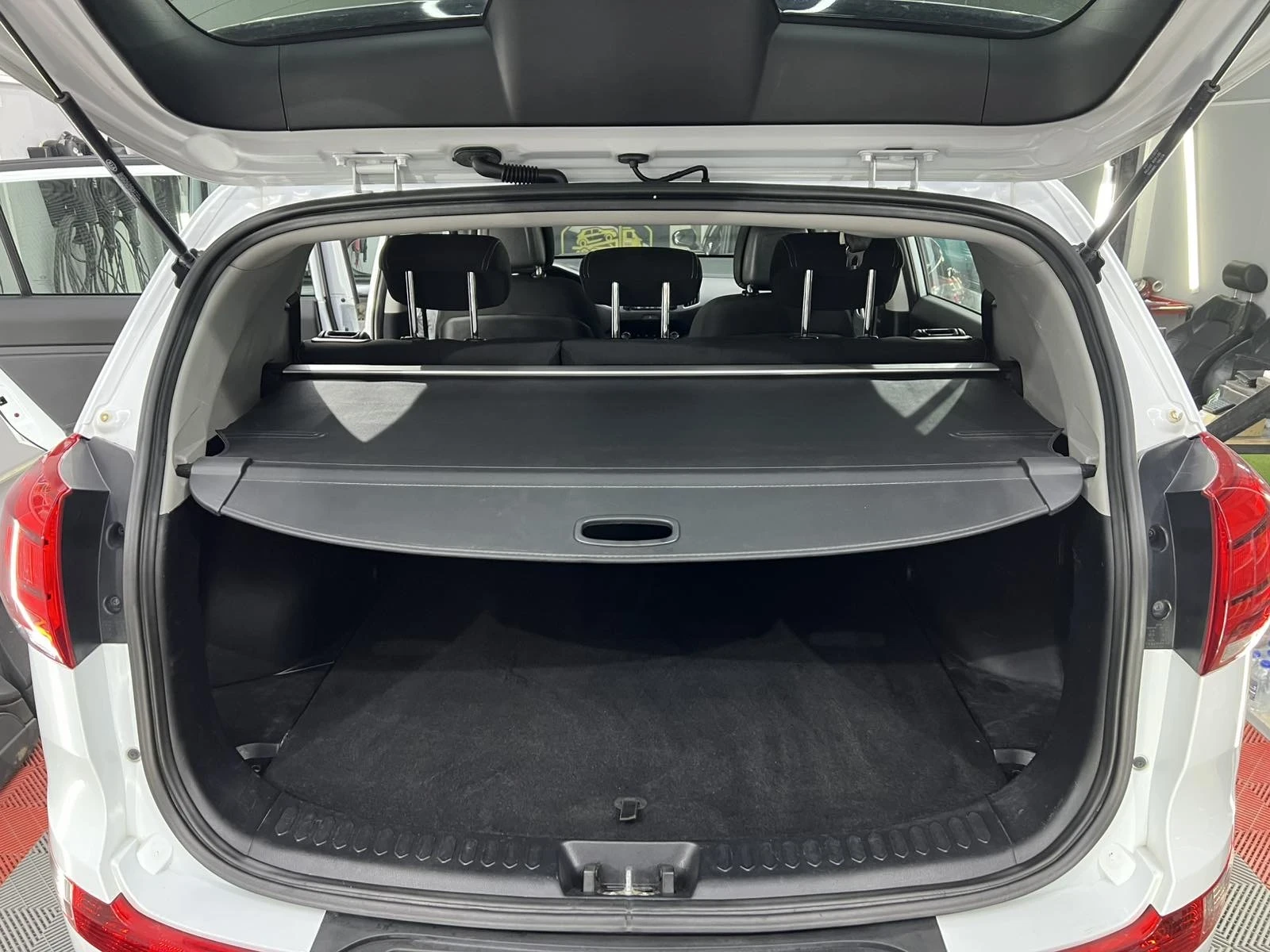 Kia Sportage 1.6 ���/������ ��� | Mobile.bg � ����������� 11