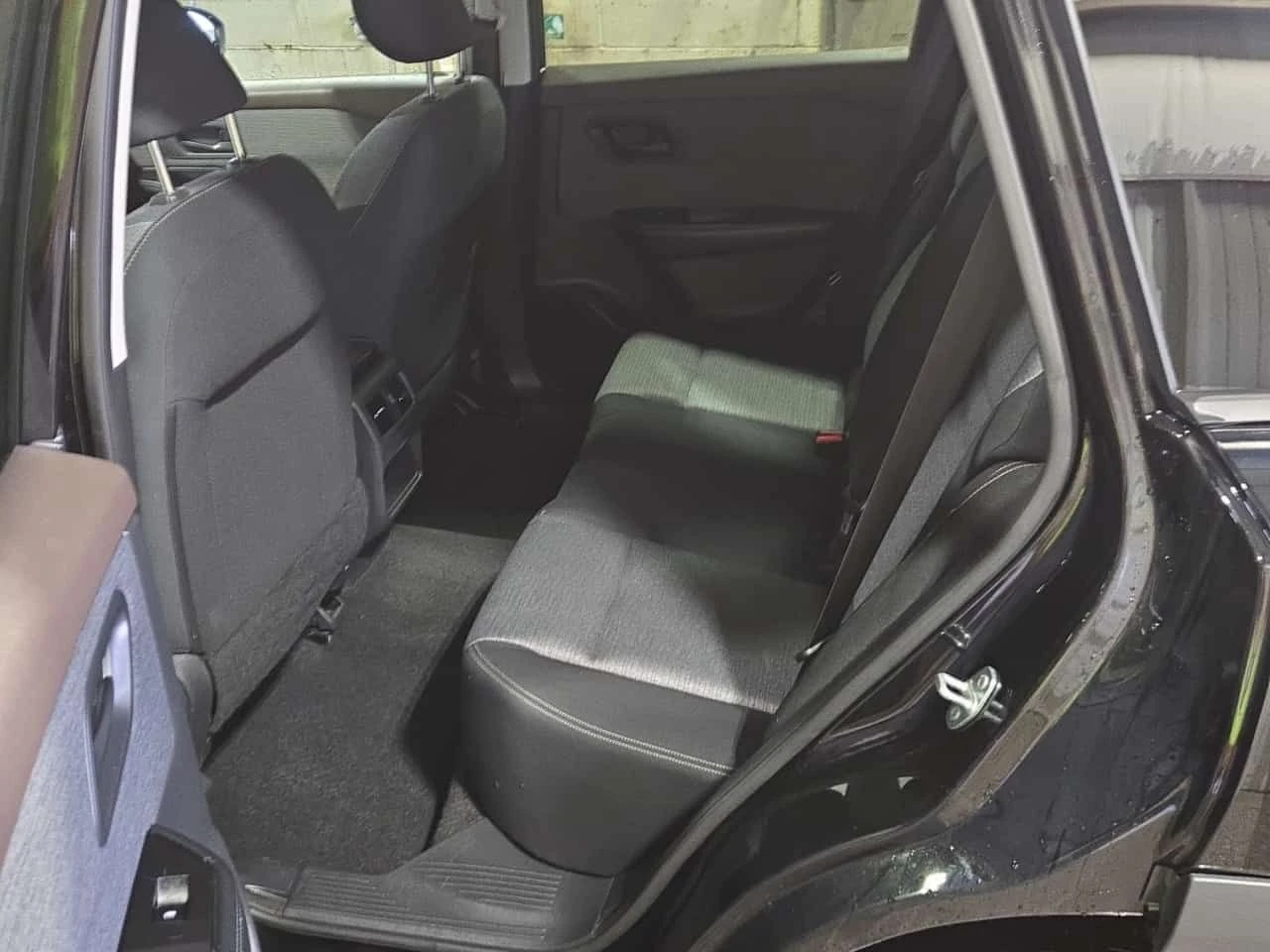 Nissan Rogue * S * 2 КЛЮЧА* ПОДГРЕВ* KEYLESS* , снимка 11 - Автомобили и джипове - 53734586