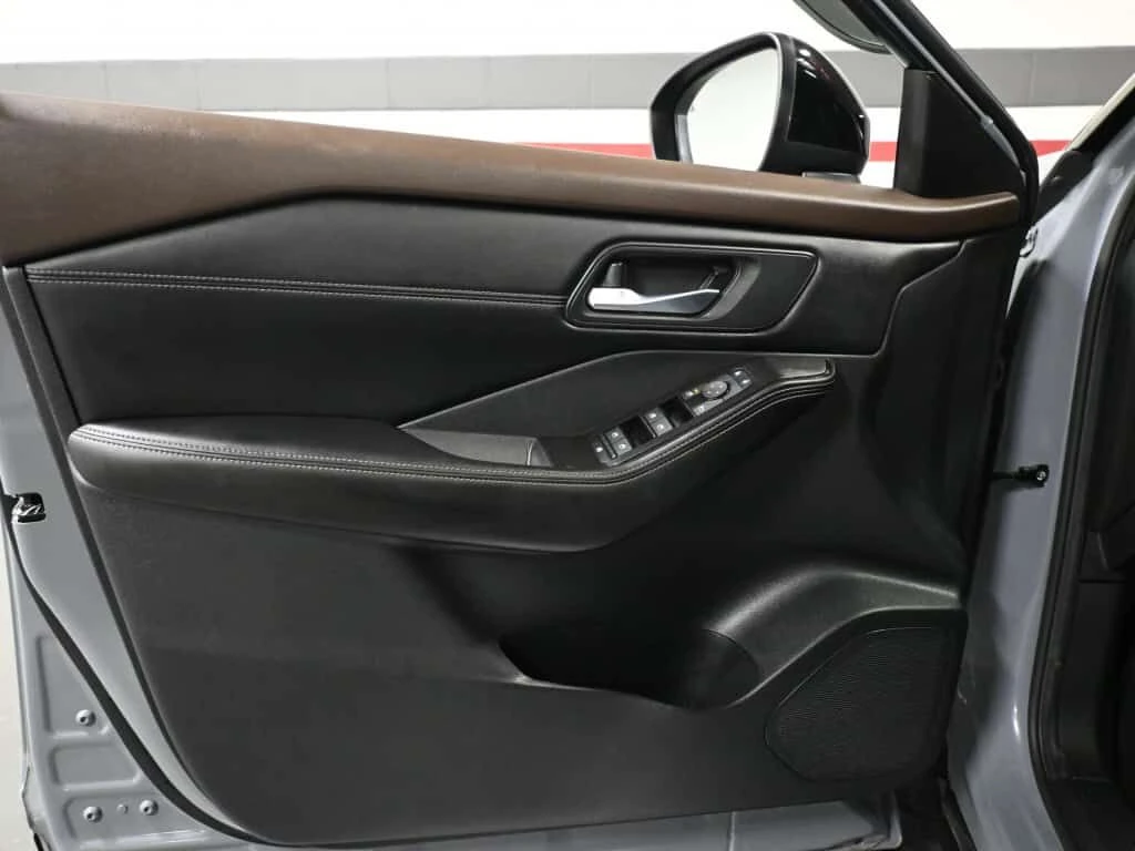 Nissan Rogue * SV Midnight Edition No Accident Leather 360CAM P, снимка 9 - Автомобили и джипове - 53750329