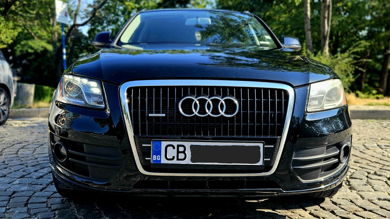 Audi Q5 3.2 FSI, v6 Бензин, Автомат, Обслужен, снимка 2 - Автомобили и джипове - 53868234