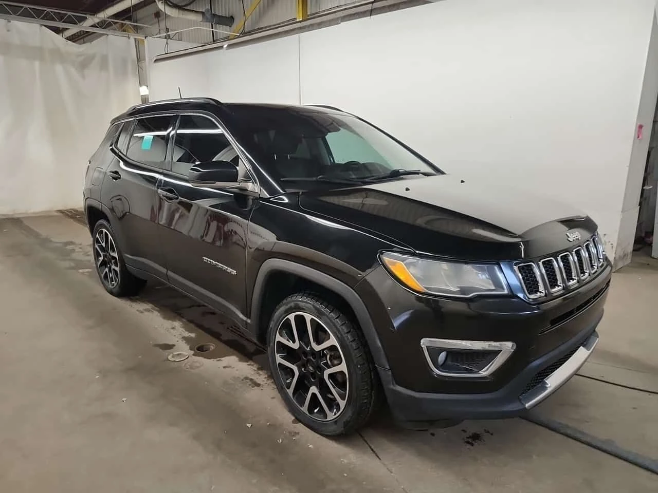 Jeep Compass LIMITED/CARFAX/Кожа/Подгрев/Шибедах, снимка 2 - Автомобили и джипове - 54128862