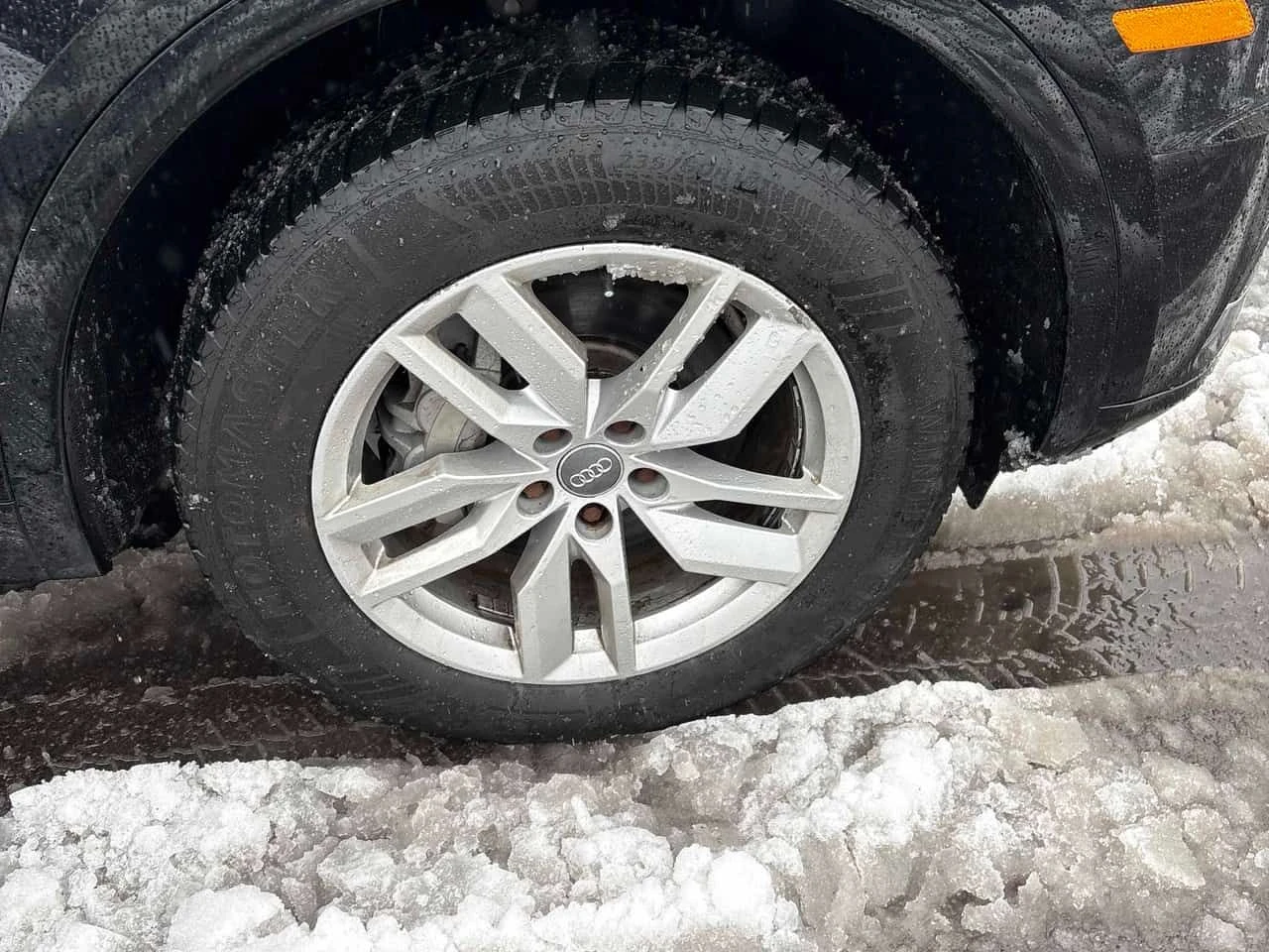 Audi Q5 * Komfort * CARFAX * ЦЕНА ДО БГ, снимка 6 - Автомобили и джипове - 54270521