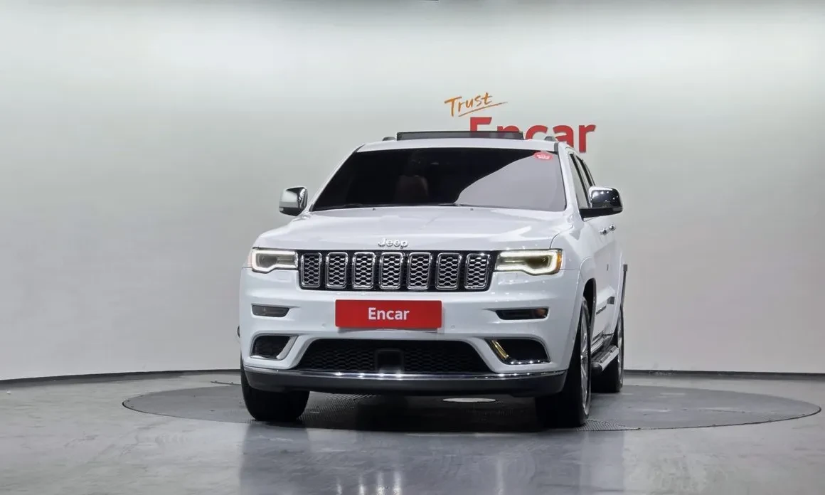 Jeep Grand cherokee 3.6 Summit, снимка 3 - Автомобили и джипове - 54512960