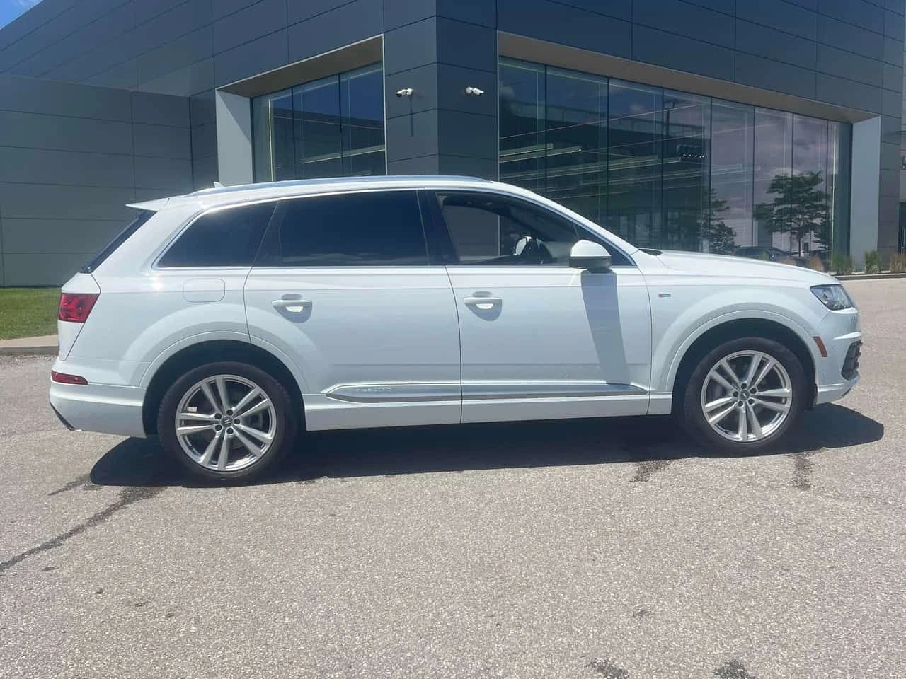 Audi Q7 | Technik | ОБДУХВАНЕ | S LINE | ПАНОРАМА | BOSE |, снимка 3 - Автомобили и джипове - 54897335