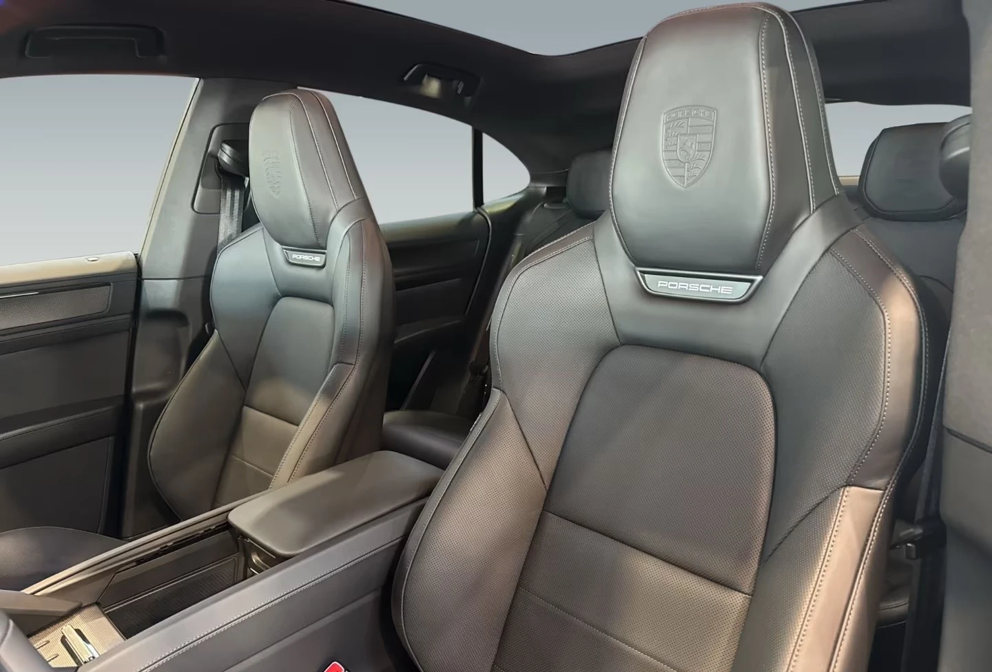 Porsche Cayenne S COUPE ELECTRIC SPORT-DESIGN BOSE PANORAMA 360, снимка 13 - Автомобили и джипове - 55674396