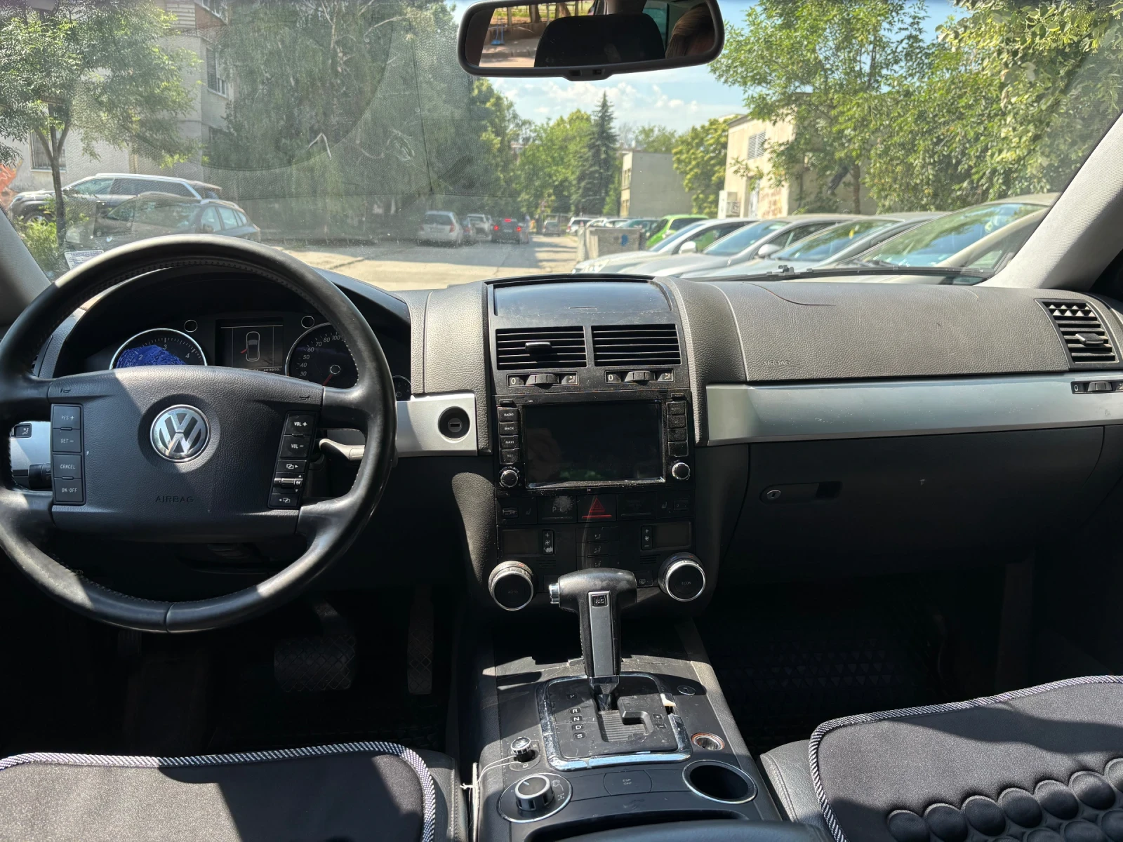 VW Touareg 2.5 TDI, снимка 7 - Автомобили и джипове - 55926399