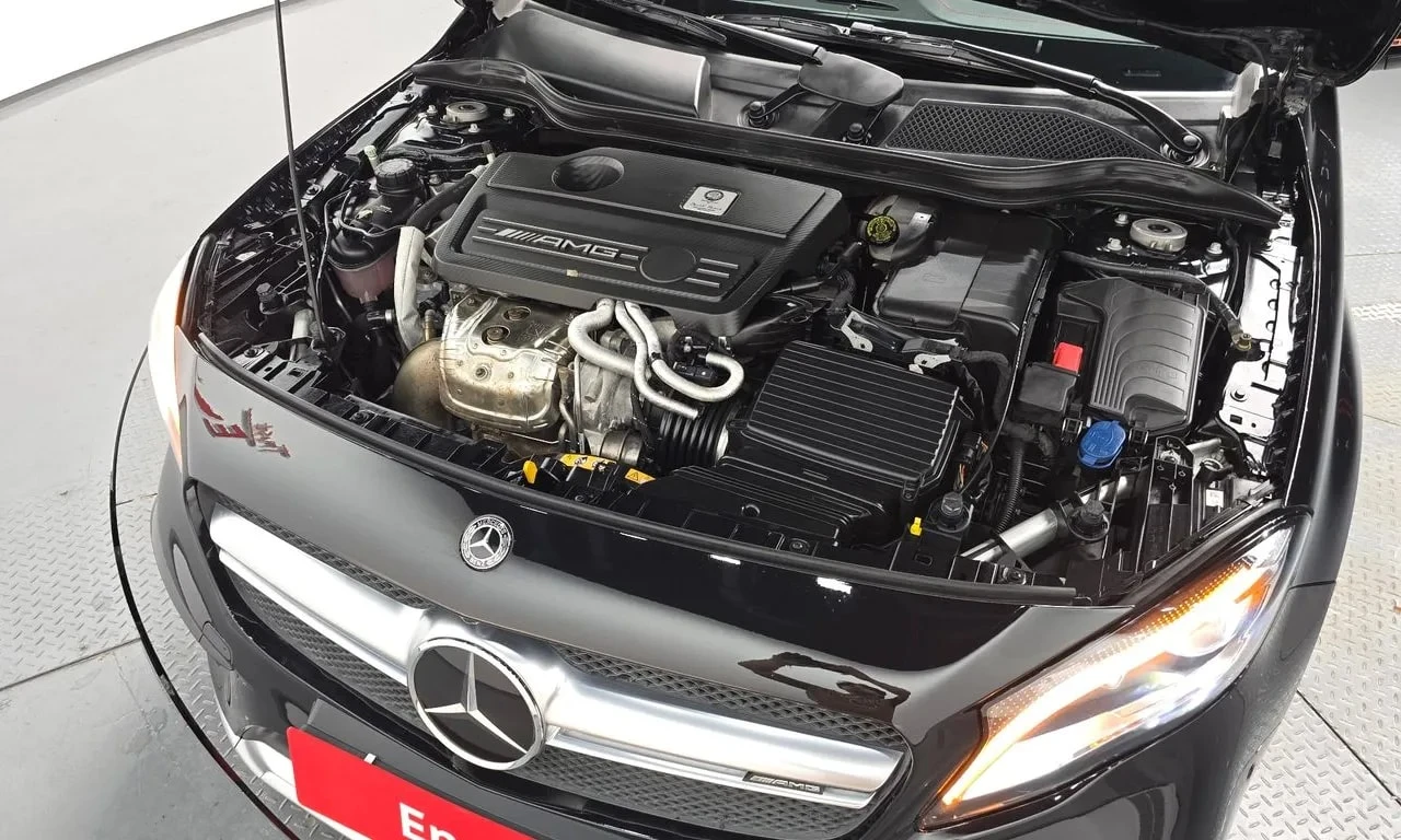 Mercedes-Benz GLA 45 AMG| ALCANTARA| PANO| PAMET| , снимка 6 - Автомобили и джипове - 55929252