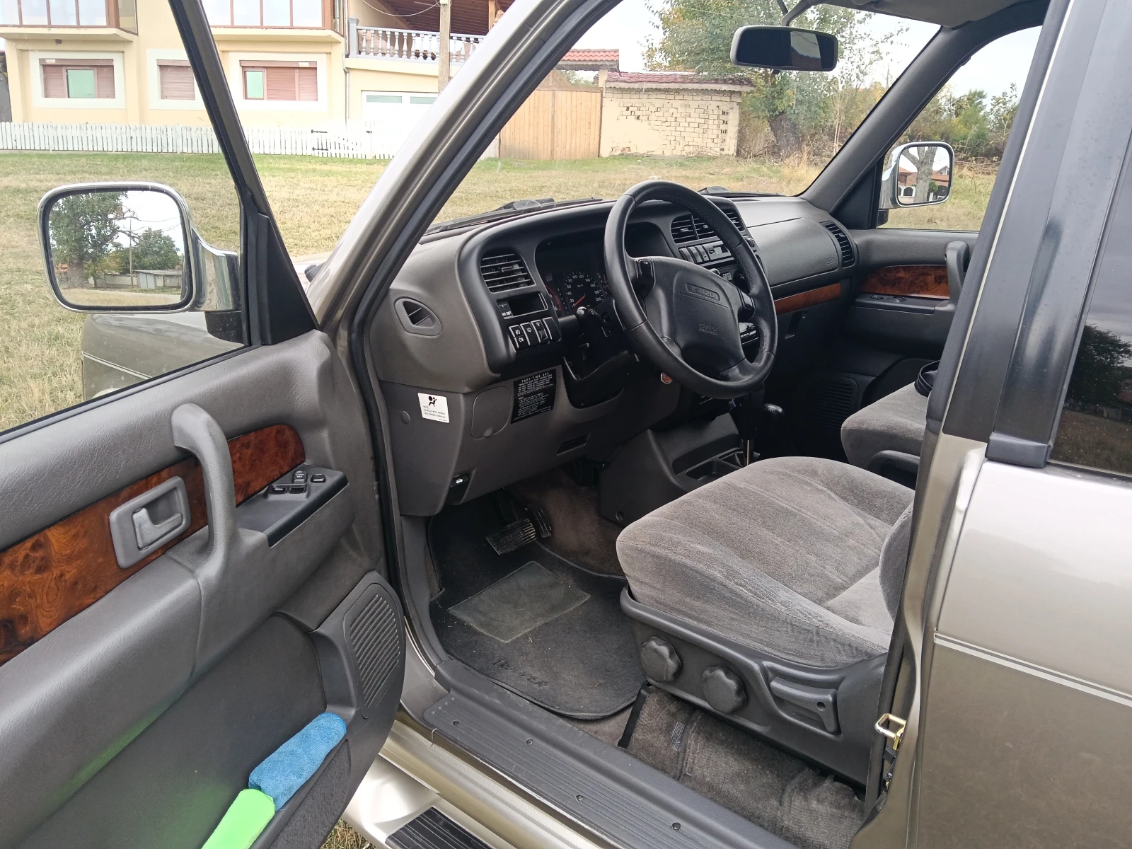 Isuzu Trooper 3.0DTI, снимка 7 - Автомобили и джипове - 56463851