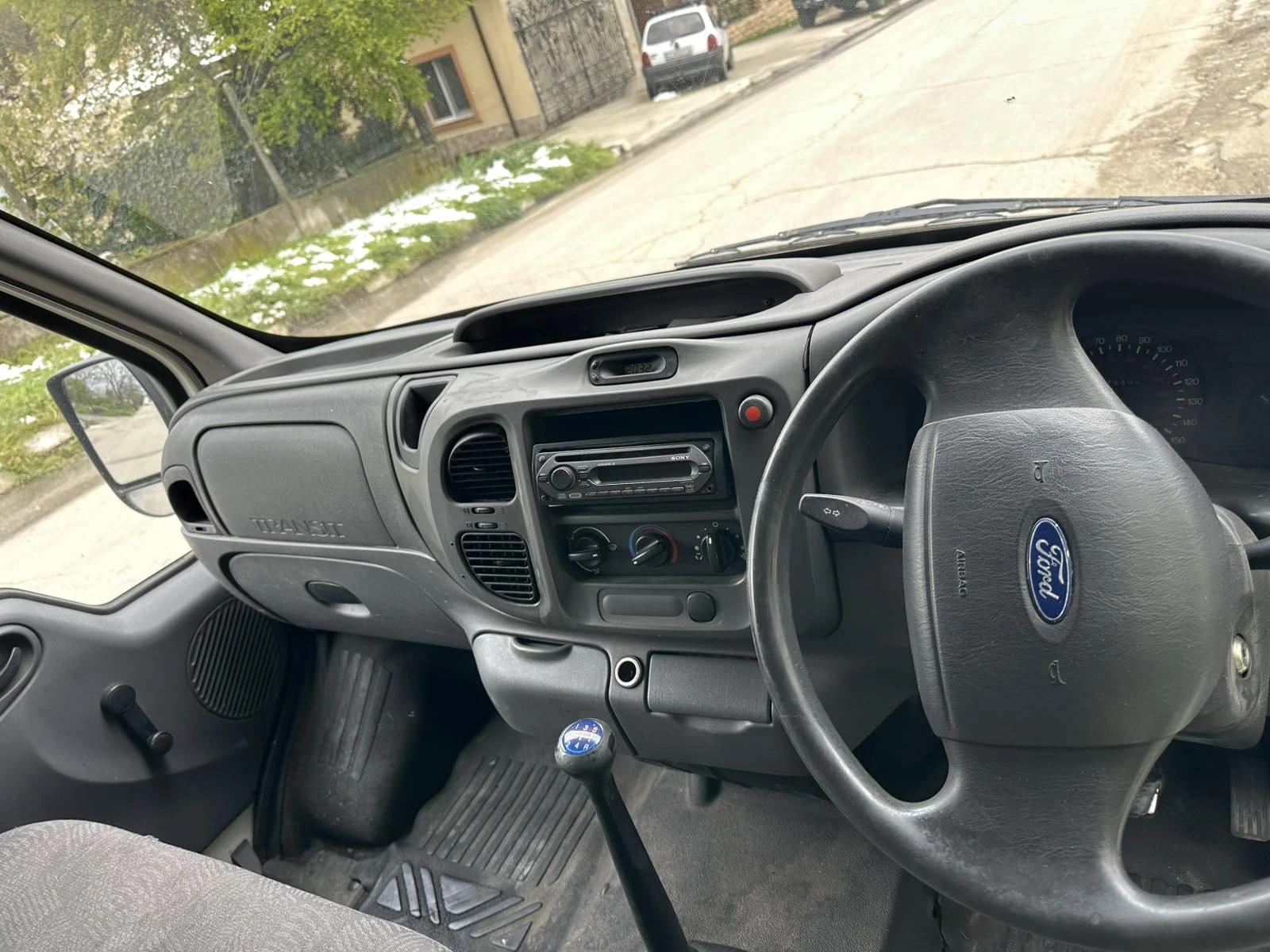 Ford Transit 2.4 maxi - изображение 8