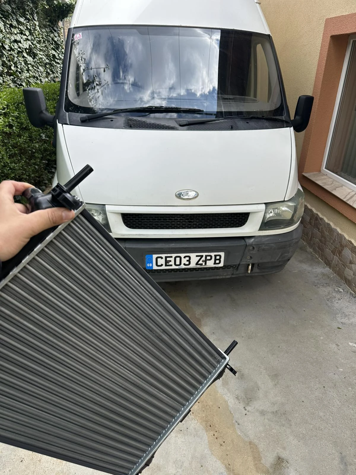 Ford Transit 2.4 maxi - изображение 4