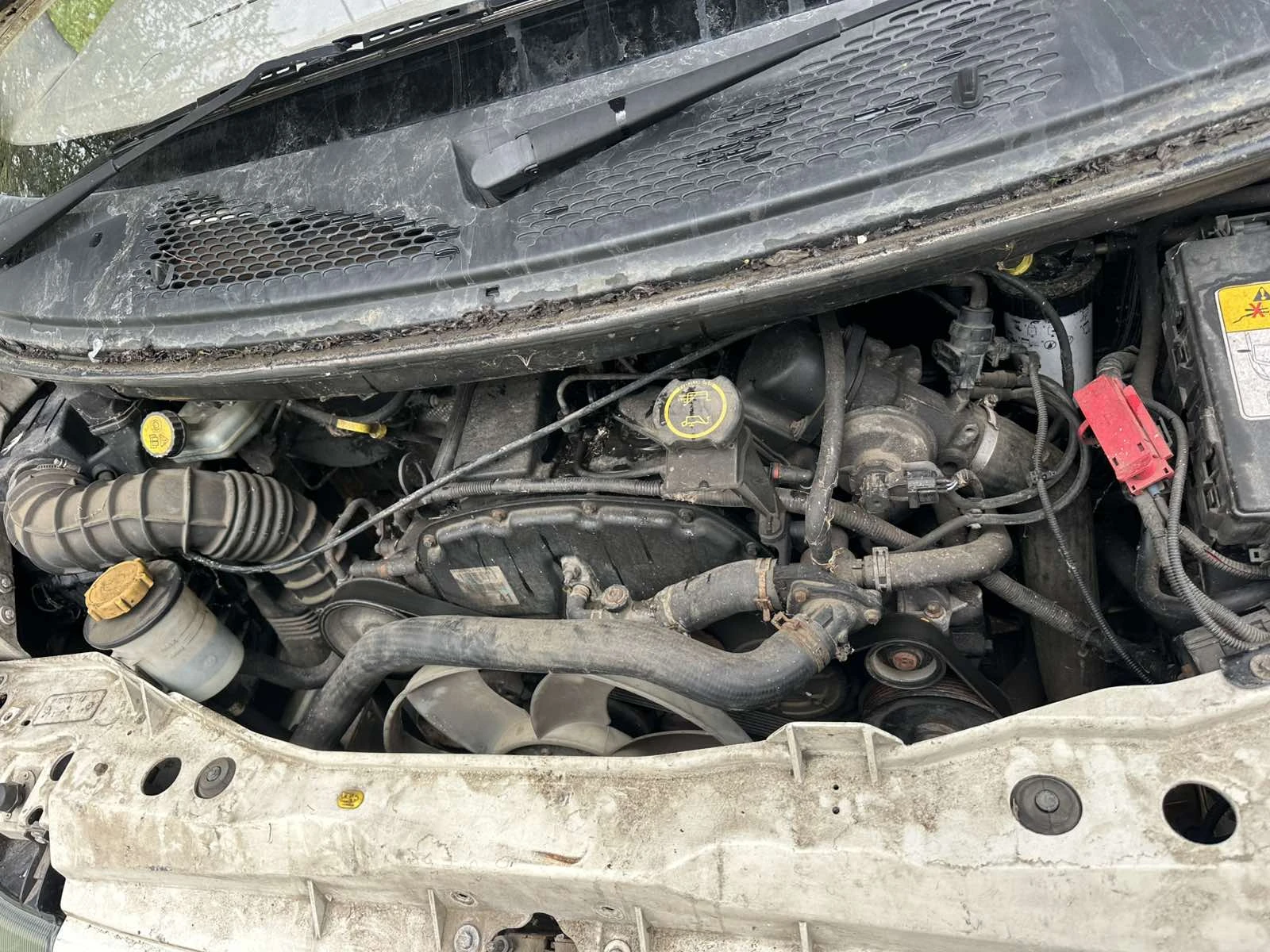 Ford Transit 2.4 maxi - изображение 9