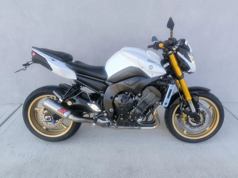 Yamaha FZ8 2010 година 