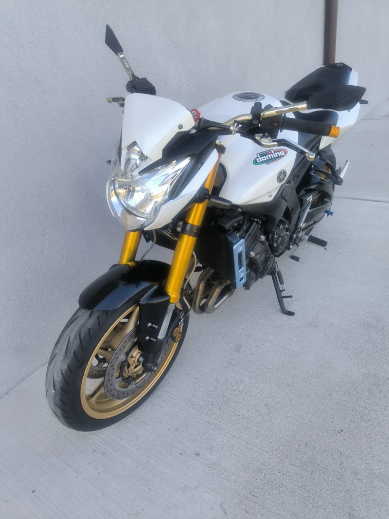 Yamaha FZ8 2010 година , снимка 10 - Мотоциклети и мототехника - 51762028
