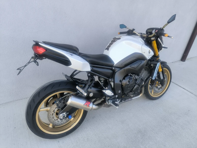 Yamaha FZ8 2010 година , снимка 3 - Мотоциклети и мототехника - 51762028