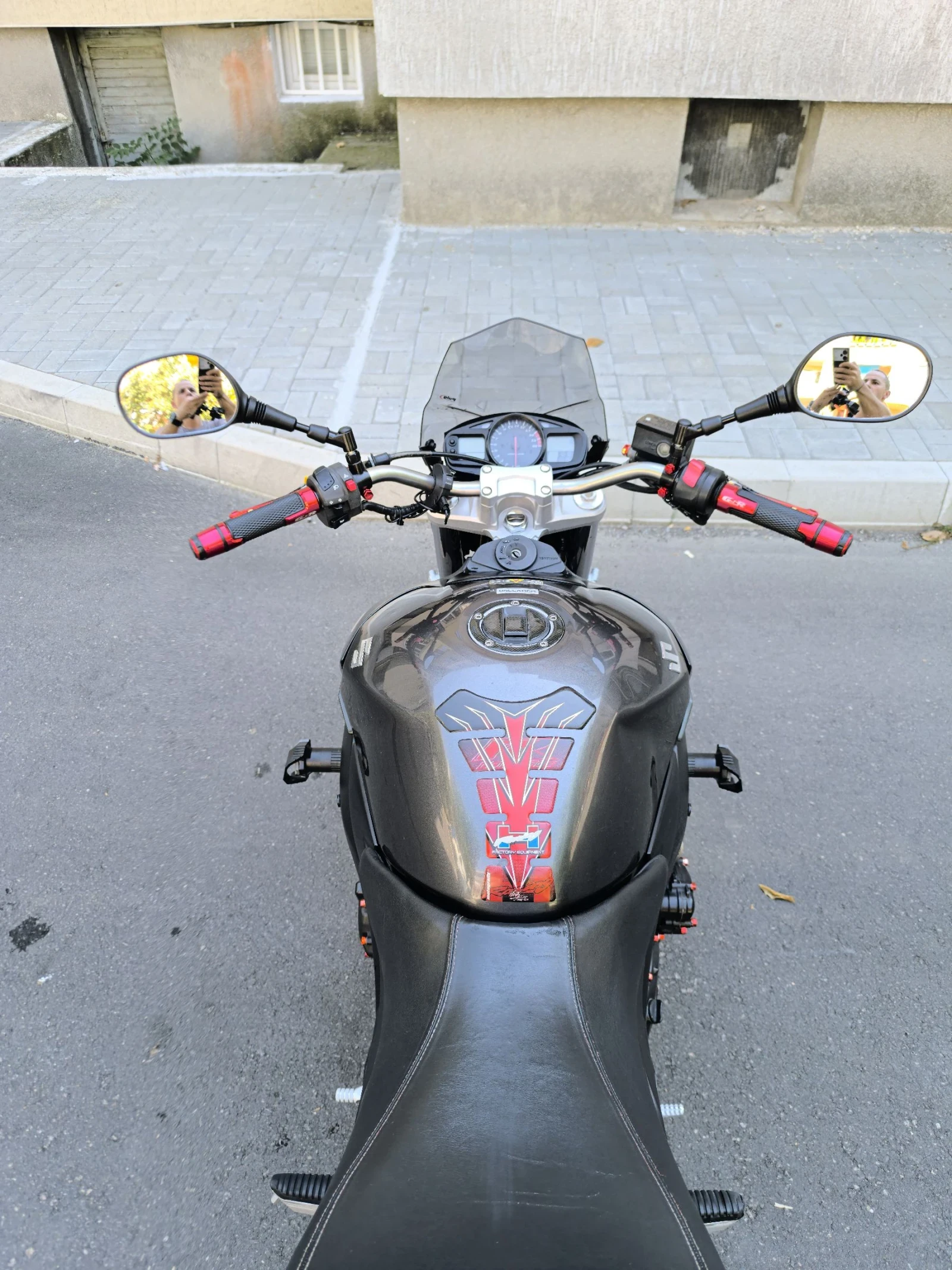 Suzuki Gsr 600, снимка 8 - Мотоциклети и мототехника - 55935958
