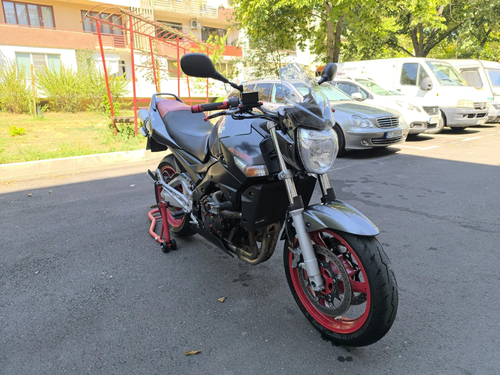 Suzuki Gsr 600, снимка 4 - Мотоциклети и мототехника - 55935958
