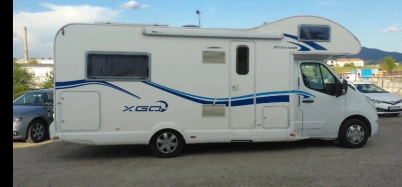 Кемпер Renault XGO Mester3 , снимка 2 - Каравани и кемпери - 52188318