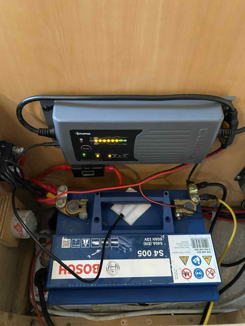 Каравана Caravelair Bamba Luxe 485, снимка 11 - Каравани и кемпери - 52683114