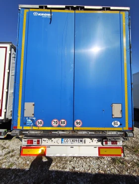 Полуремарке Krone Profi Liner SD, снимка 9