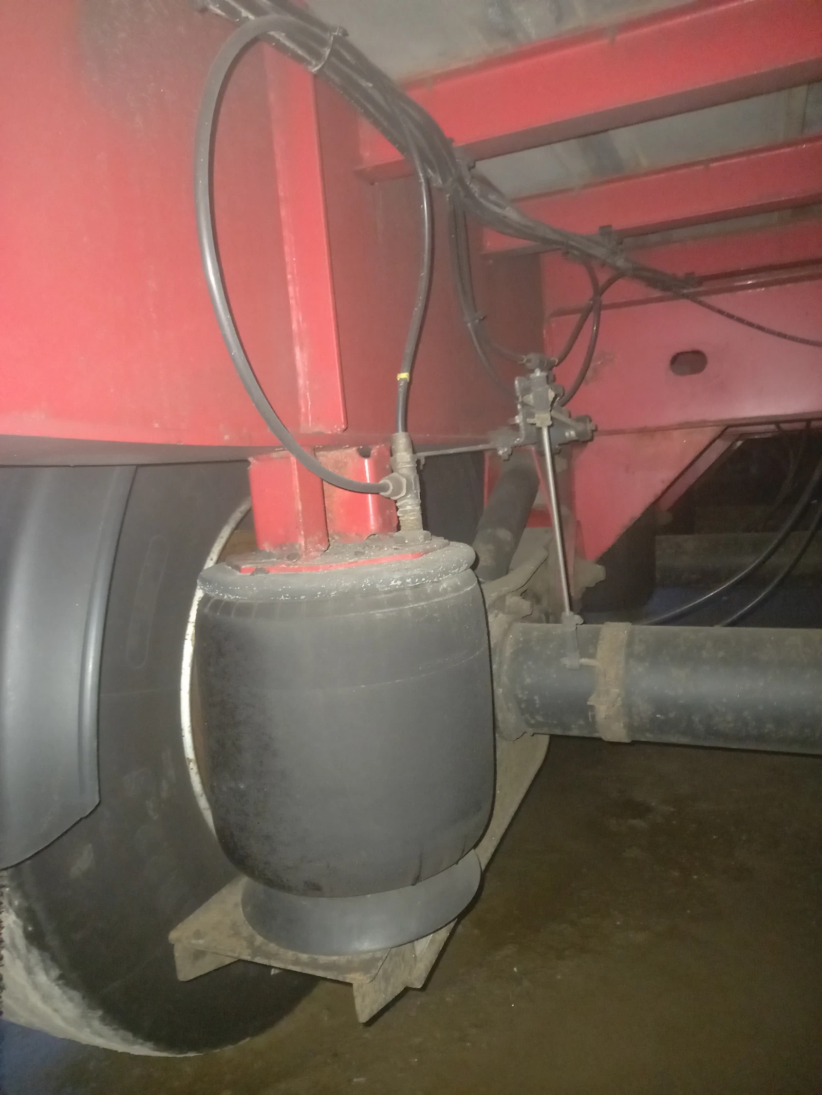  Fruehauf | Mobile.bg   13