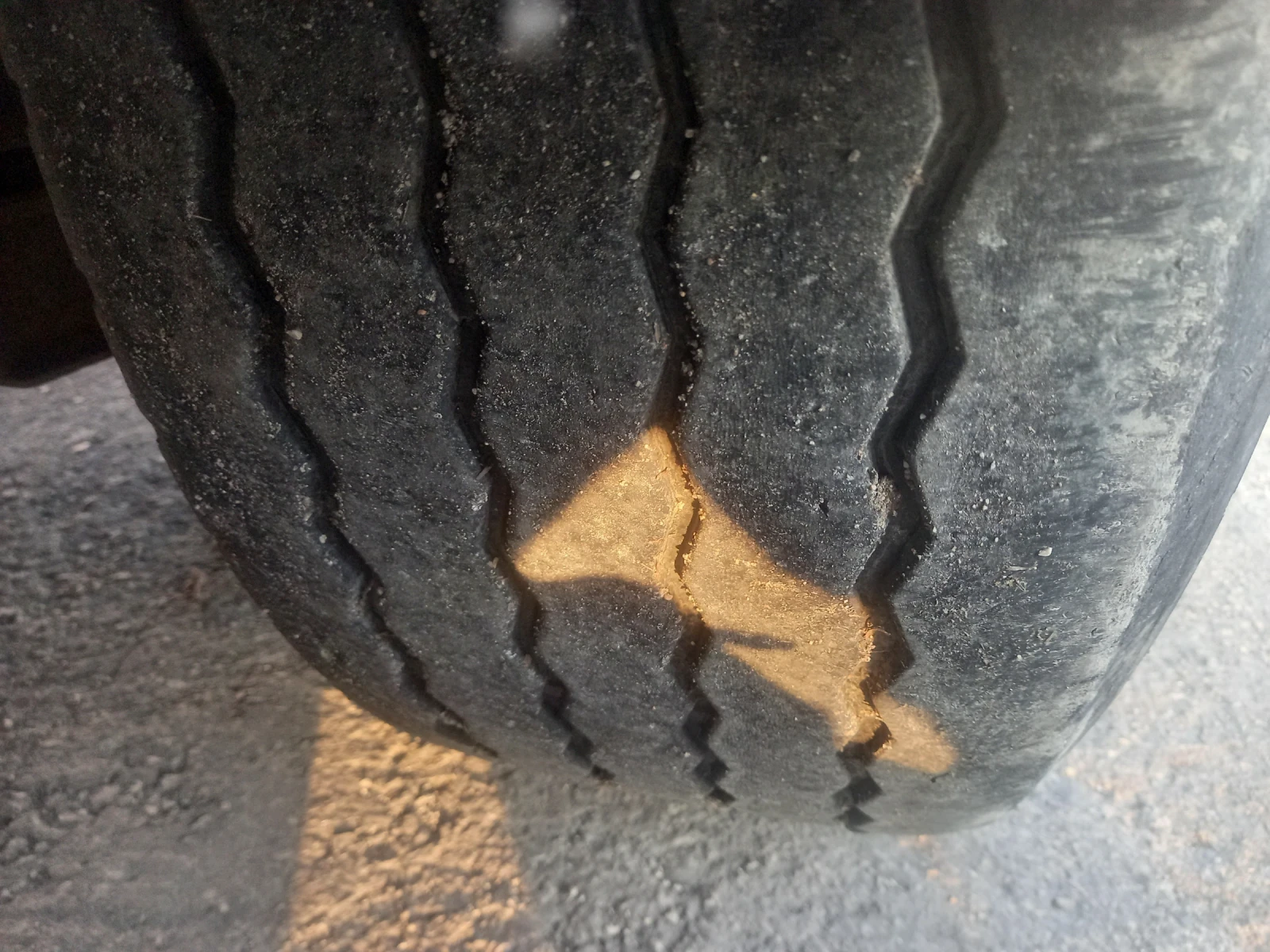  Fruehauf | Mobile.bg   9