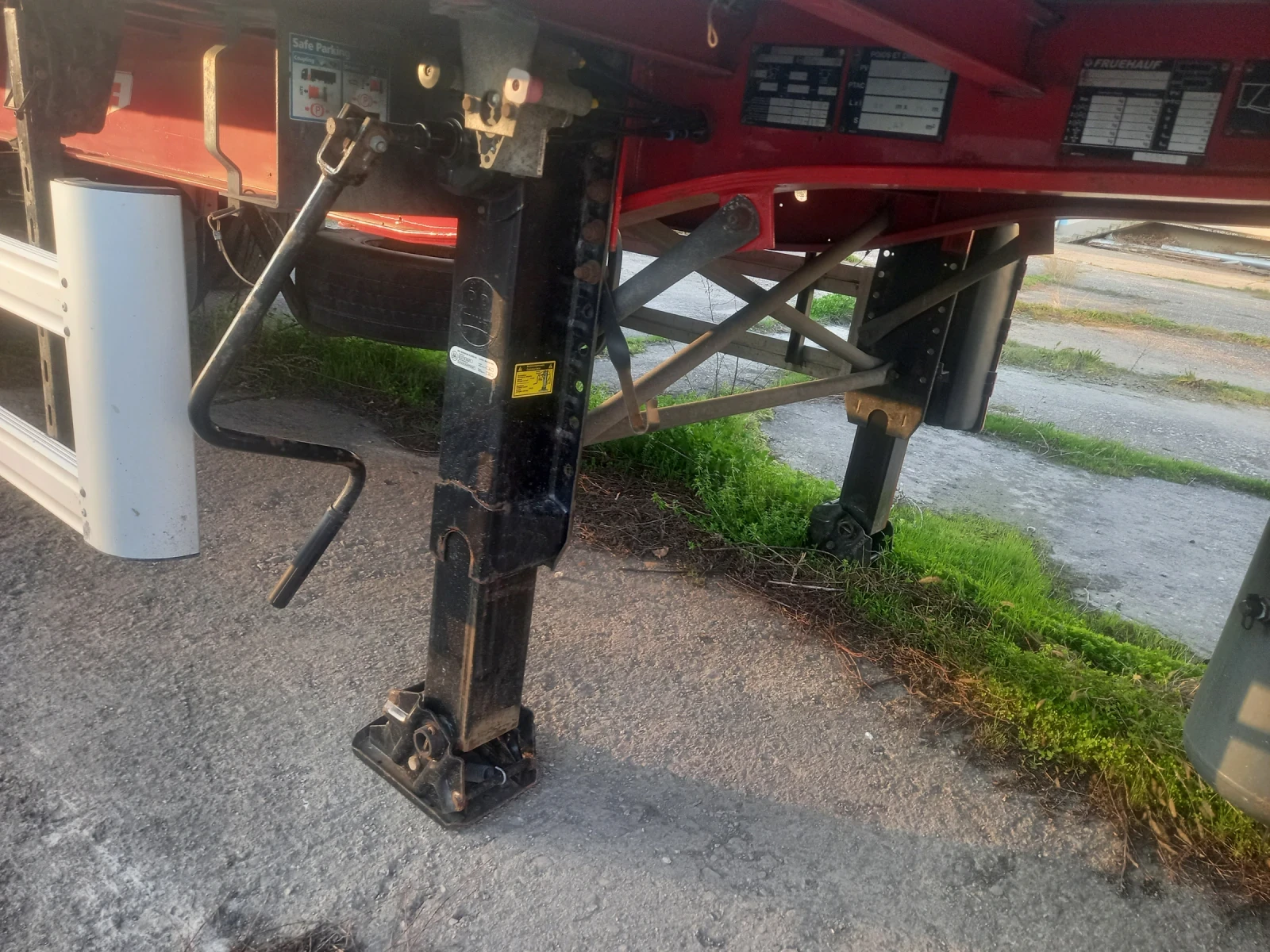  Fruehauf | Mobile.bg   7