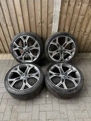 Джанти за Kia Stinger, снимка 2 - Гуми и джанти - 56233134