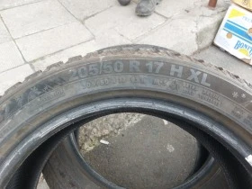 Гуми Зимни 205/50R17, снимка 6 - Гуми и джанти - 40475812