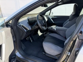 BMW iX xDrive45, снимка 8