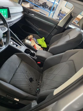 VW Golf 1.5 eTsi, снимка 11
