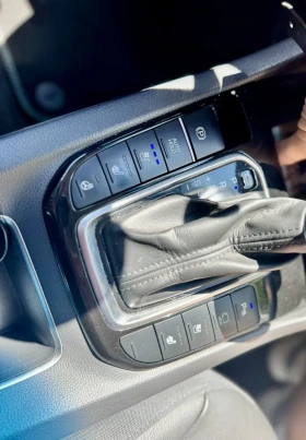 Hyundai Ioniq Facelift Premium  | Mobile.bg    9