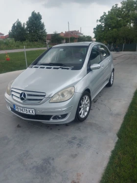 Mercedes-Benz B 180 B180