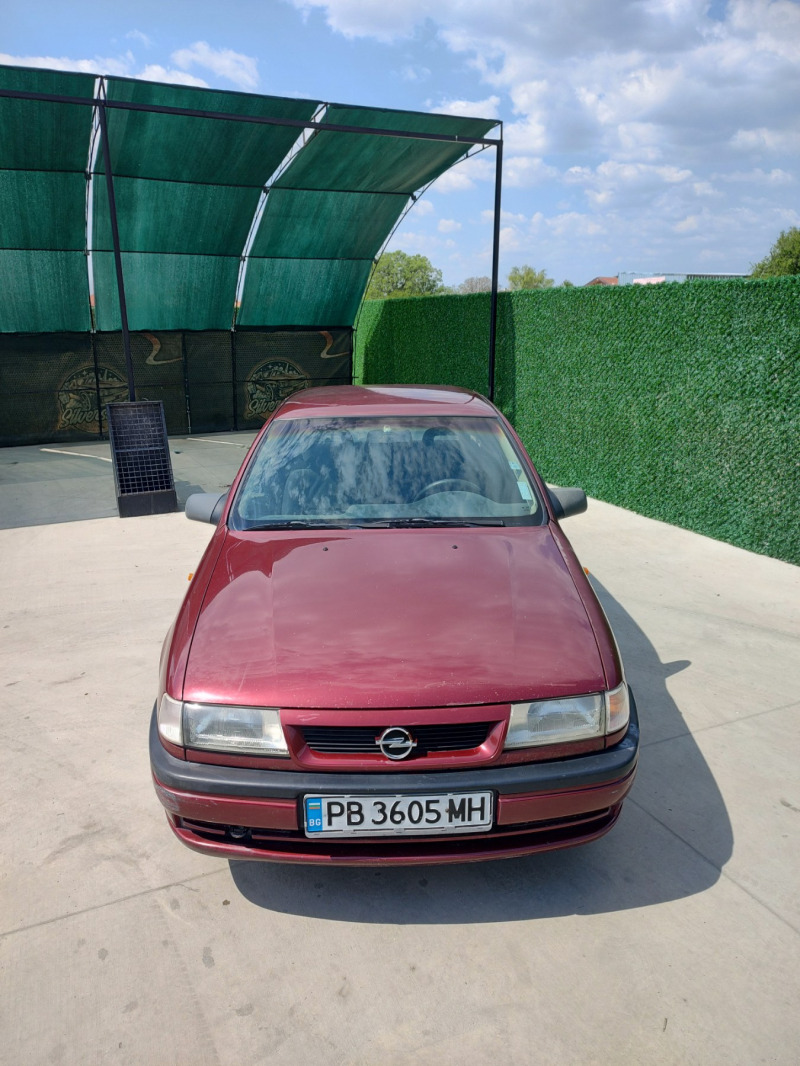 Opel Vectra 1.6, 75кс, снимка 5 - Автомобили и джипове - 45252810