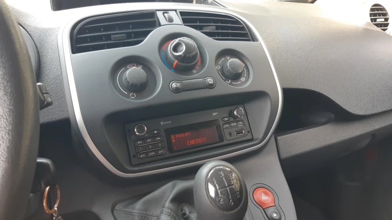 Renault Kangoo 1, 5 DCI, снимка 12 - Автомобили и джипове - 48431339