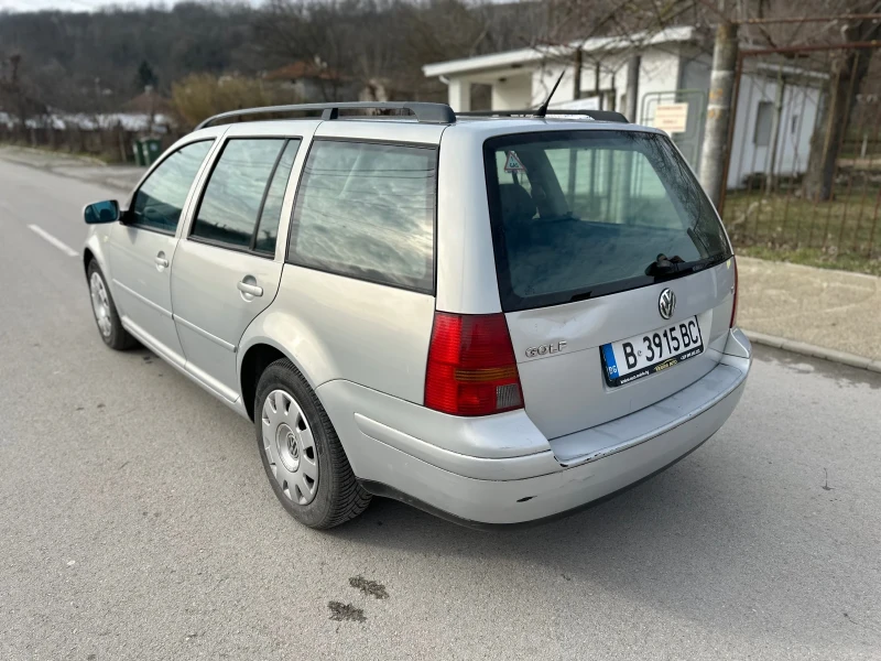 VW Golf 1.6LPG, снимка 4 - Автомобили и джипове - 48741658