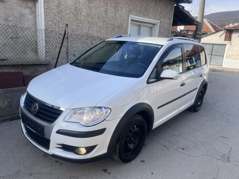 VW Touran 2.0tdi 170кс 2008год , снимка 6 - Автомобили и джипове - 48939338