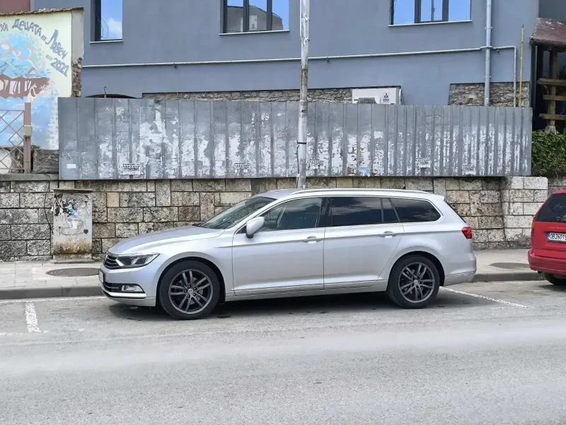 VW Passat, снимка 1 - Автомобили и джипове - 49465017