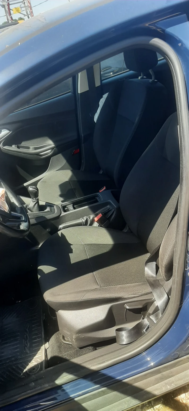 Ford Focus 1.0i, снимка 5 - Автомобили и джипове - 50966943